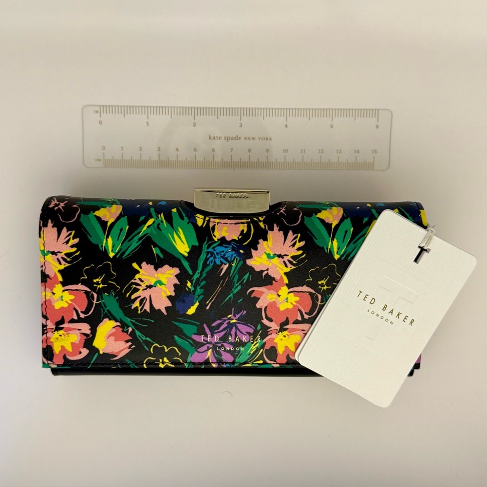 NWT Ted Baker Black Floral WXL-Marjan Full Sized Wallet / Purse $190.